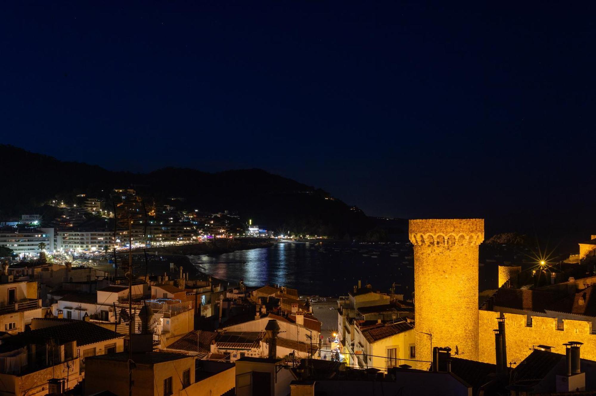 Hostal Boutique Es Menut Tossa de Mar Ngoại thất bức ảnh